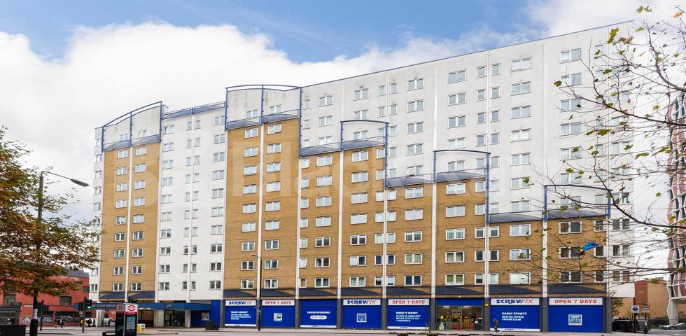 			1 Bedroom, 1 bath, 1 reception Apartment			 Commercial Road E1, Aldgate / Whitechapel